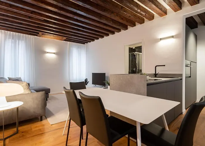 Sant\'Angelo Apartment By Wonderful Italy